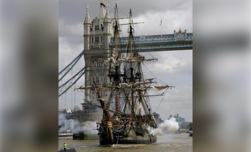 False: This image shows a 282-year-old East India Company ship returning to London for the first time since 1787.