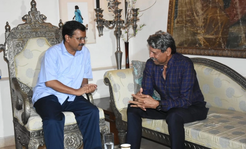 False: Former Indian cricketer Kapil Dev is joining the Aam Aadmi Party.
