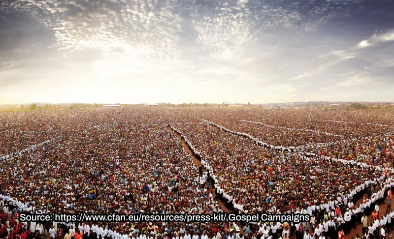 False: This photo shows a mass gathering at Rahul Gandhi's rally in Karnataka.