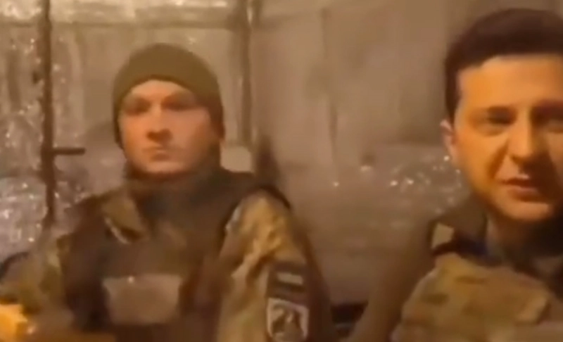 Misleading: A video shows president Zelenskyy drinking coffee with Ukrainian soldiers after the Russian invasion of Ukraine.