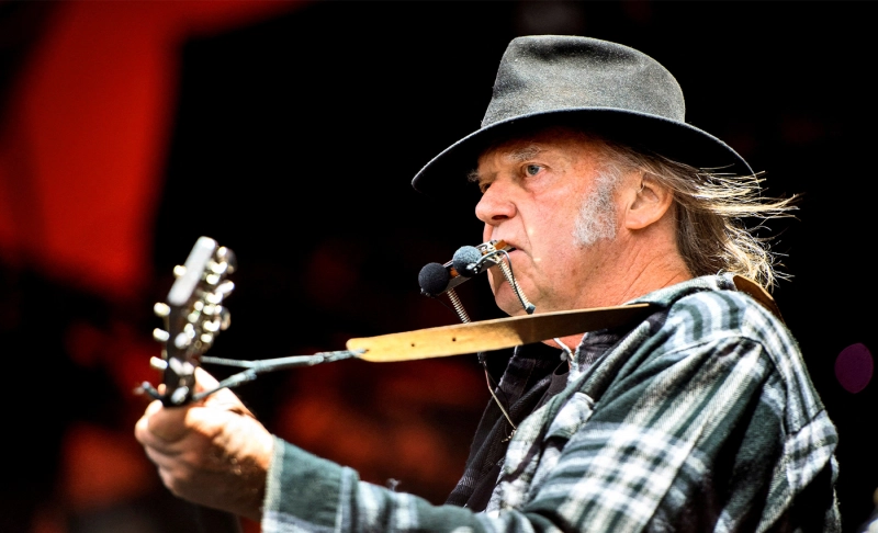 Misleading: Neil Young’s music is back on Spotify.