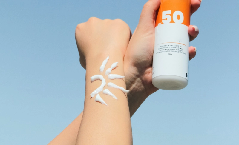 False: Sunscreen causes cancer, not sunlight.