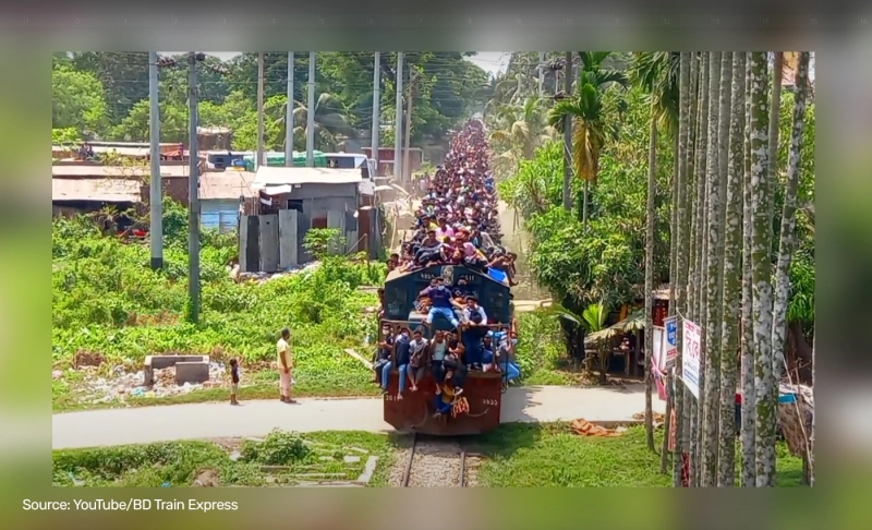 False: Train full of Rohingya refugees leaves Bangladesh for Bihar following the formation of the new state government.