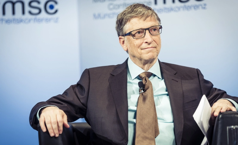 False: The U.S. military has arrested Bill Gates.