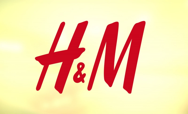 False: H&M is opening its first virtual store in the metaverse.