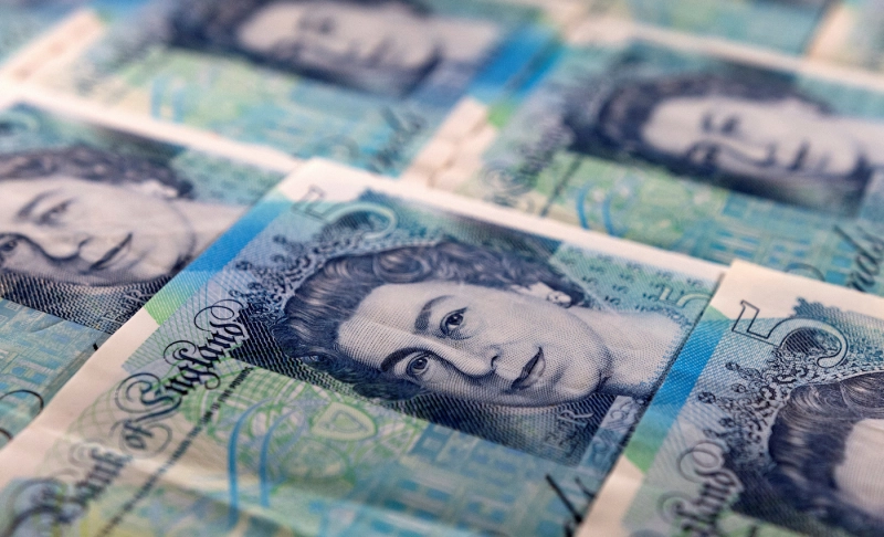 False: U.K. banknotes will no longer be valid as Queen Elizabeth II passed away.