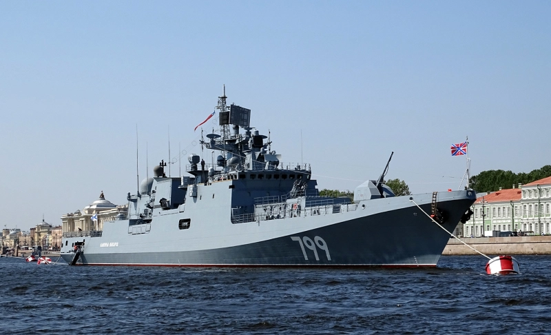 Unverifiable: A Russian Navy warship, Admiral Makarov, has been hit by a Ukrainian missile.