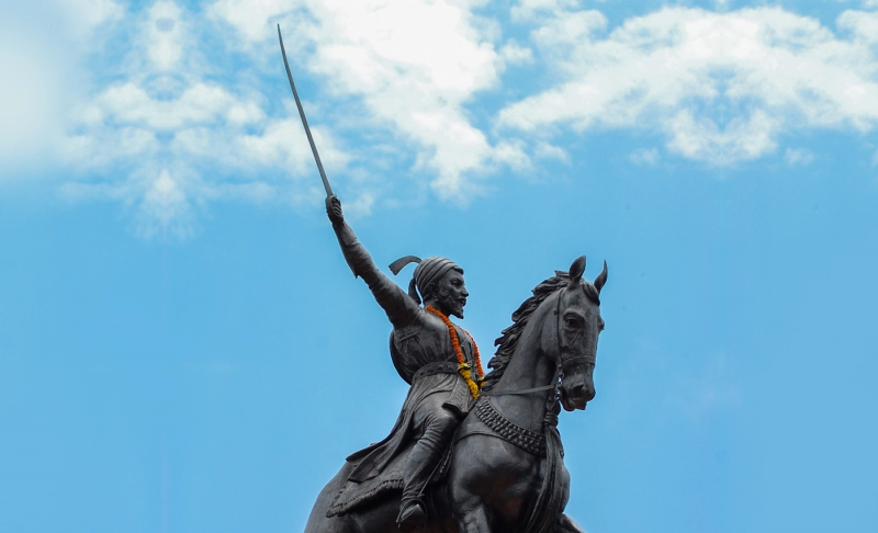 True: There is a statue of Shivaji in the United States.