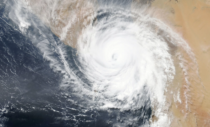 False: Cyclones can eliminate COVID-19.