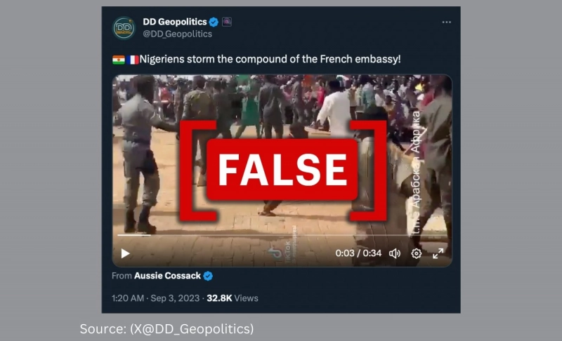 No, this video does not show protesters occupying the French embassy in Niger